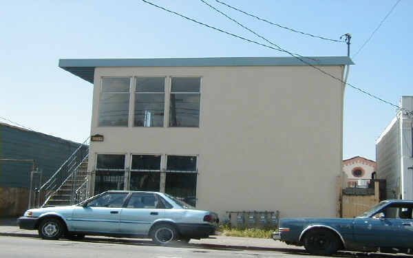 4709 Foothill Blvd in Oakland, CA - Building Photo - Building Photo