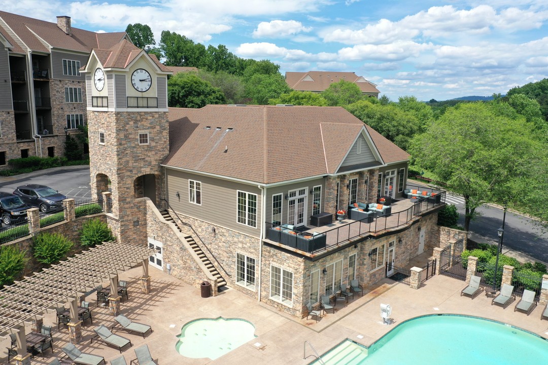 Stone Creek Village in Charlottesville, VA - Building Photo