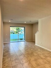 2126 Laceflower Dr in Brandon, FL - Building Photo - Building Photo