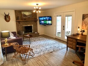 2910 Aspen Dr, Unit Walkout Basement Apt. in Estes Park, CO - Building Photo - Building Photo