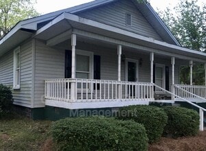2528 Myers St in Gastonia, NC - Building Photo - Building Photo