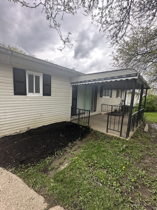 4913 Donovan Dr in Garfield Heights, OH - Building Photo - Building Photo