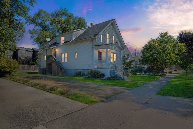property at 814 Louis Ave