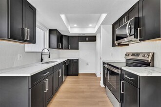 2644 Gwendolyn Ln in Austin, TX - Building Photo - Building Photo