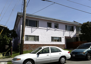 1515 Harmon St in Berkeley, CA - Building Photo - Building Photo