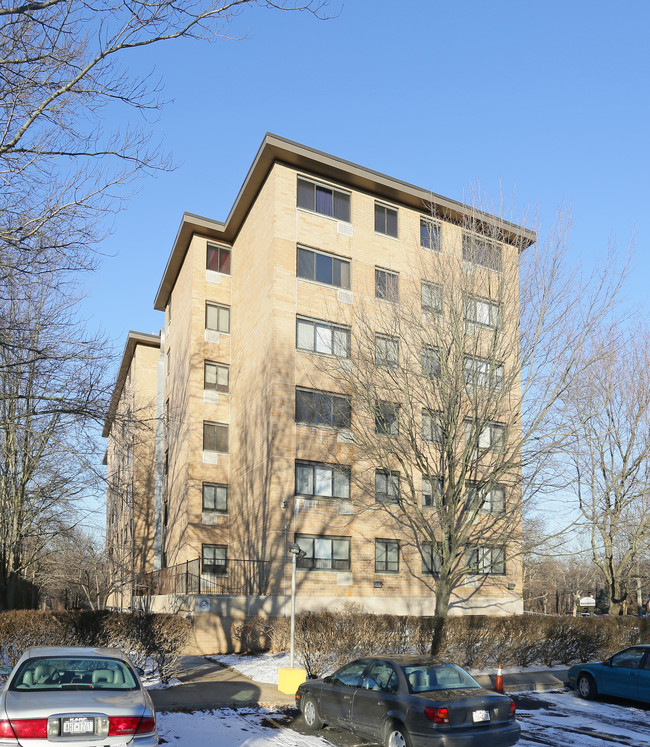 Mill River Residences in Rockville Centre, NY - Building Photo - Building Photo