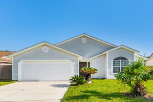 8465 Rockridge Dr in Jacksonville, FL - Building Photo