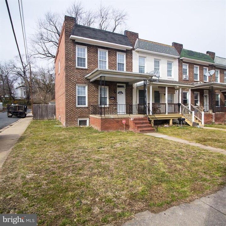 3740 Brooklyn Ave in Baltimore, MD - Building Photo