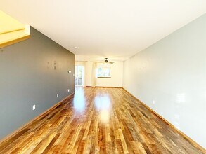 4933 Bowwood Cir NE in Bremerton, WA - Building Photo - Building Photo