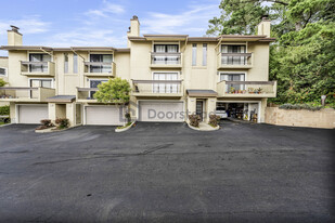 641 Stonegate Dr in South San Francisco, CA - Building Photo