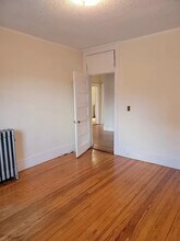 1855 Beacon St, Unit 2 in Brookline, MA - Building Photo - Building Photo