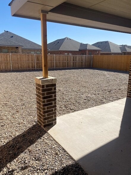 1642 Wrigley Dr in Odessa, TX - Foto de edificio - Building Photo