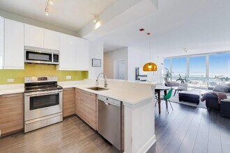 1629 S Prairie Ave in Chicago, IL - Foto de edificio - Building Photo