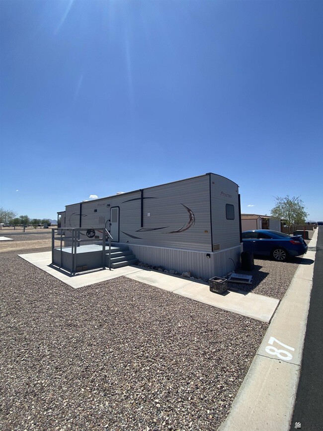 9566 E 33rd Pl in Yuma, AZ - Building Photo - Building Photo