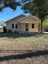 874 Oasis St in New Braunfels, TX - Building Photo