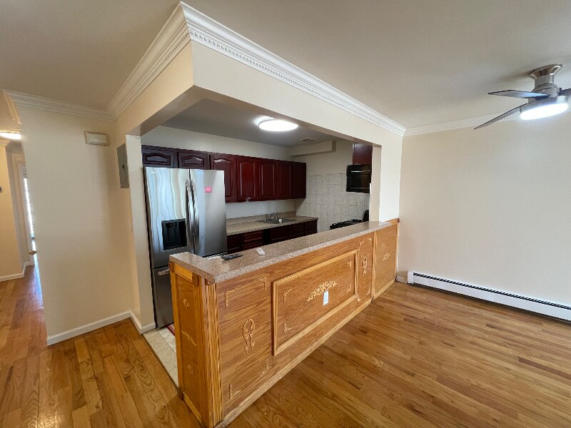 102 Bristol St in Brooklyn, NY - Building Photo