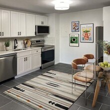 880 E 4th St in Boston, MA - Building Photo - Building Photo