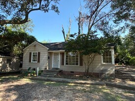 112 Robinhood Rd in Jackson, MS - Building Photo