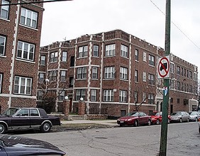 5843-5853 W Madison St in Chicago, IL - Building Photo - Building Photo