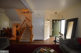 25445 Morse Dr in Chantilly, VA - Building Photo - Building Photo