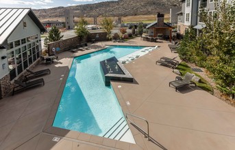 Bell Ken-Caryl in Littleton, CO - Foto de edificio - Building Photo