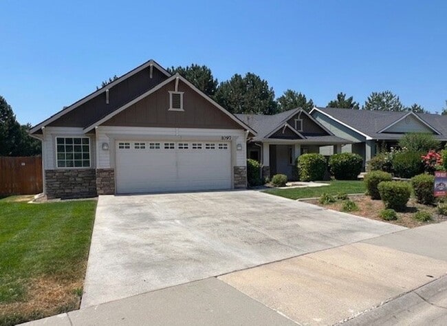 1097 N Cliff Creek Ave in Meridian, ID - Building Photo - Building Photo