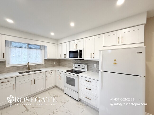 1286 Old Orchard Ave in Pickering, ON - Building Photo - Building Photo