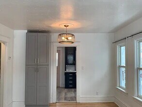 878 18th Ave SE in Minneapolis, MN - Building Photo - Building Photo