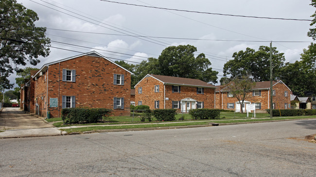 Alexander Arms in Norfolk, VA - Foto de edificio - Building Photo