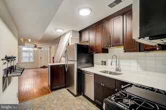 703 S Bethel St in Baltimore, MD - Building Photo - Building Photo