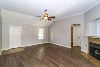 1609 Sawmill Creek Ln in Cordova, TN - Building Photo - Building Photo
