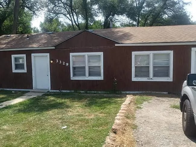 property at 3329 SE Bryant St