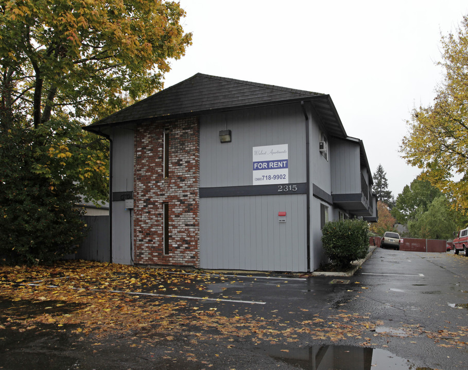 Walnut Apartments in Vancouver, WA - Building Photo