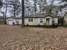 1081 S Church St in Brookhaven, MS - Building Photo