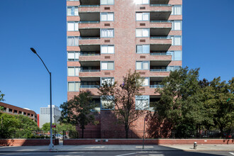 The Summit in Rego Park, NY - Building Photo - Building Photo