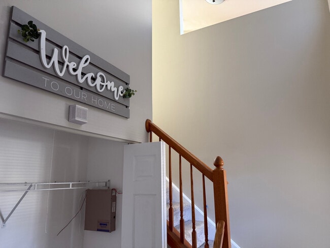 property at 2947 Rutland Cir