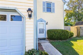 908 Vincent Ct in Virginia Beach, VA - Building Photo - Building Photo