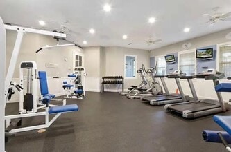 9621 Coney Island Cir in Elk Grove, CA - Building Photo - Building Photo