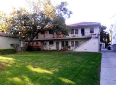 1714-1718 E Chevy Chase Dr in Glendale, CA - Building Photo