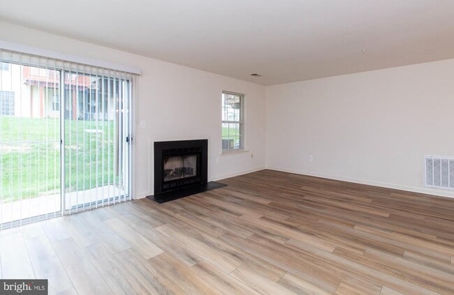 4145 Apple Orchard Ct in Hillcrest Heights, MD - Building Photo - Building Photo
