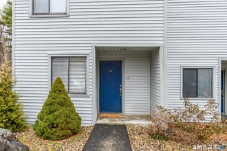 5 Talcott Forest Rd in Farmington, CT - Building Photo - Building Photo