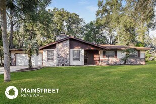 916 Lexington Rd in DeLand, FL - Building Photo