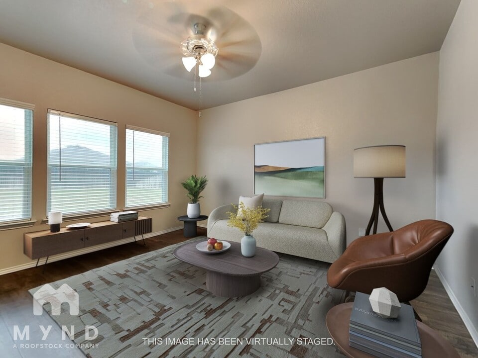 7535 Rose Robin Run Ct in Converse, TX - Foto de edificio