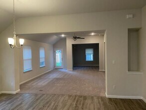 417 Bright Star Ln in Andice, TX - Building Photo - Building Photo