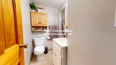 200 Swanton St, Unit T36 in Winchester, MA - Foto de edificio - Building Photo