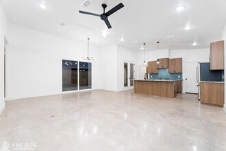 4523 22nd Pl in Lubbock, TX - Building Photo - Building Photo