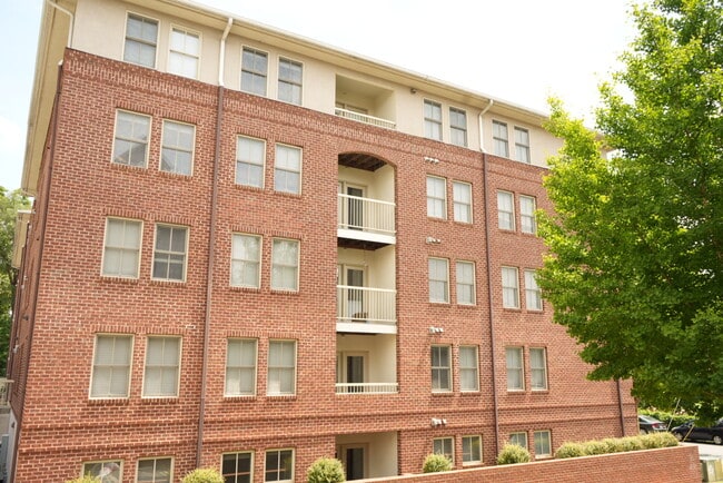 Venable Court Apartments