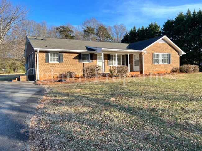 property at 117 Caroline Ct