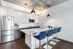 Urbanite in Milwaukee, WI - Building Photo