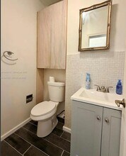 445 SW 24th Rd in Miami, FL - Building Photo - Building Photo